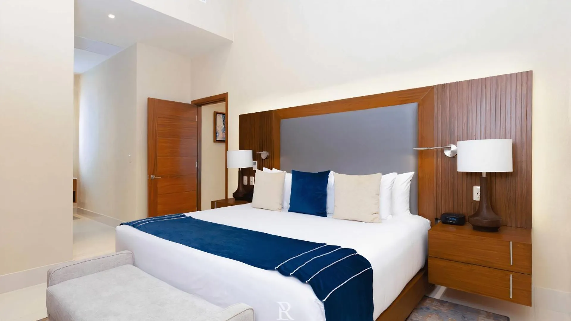 Three Bedroom Suite Ocean View- Villa La Valencia Cabo San Lucas
